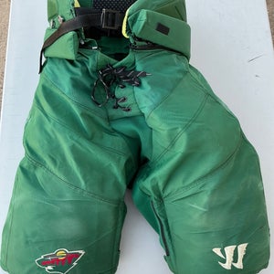 NHL Wild Warrior Alpha Pro Stock Hockey Pants Large Green (Used) 1753