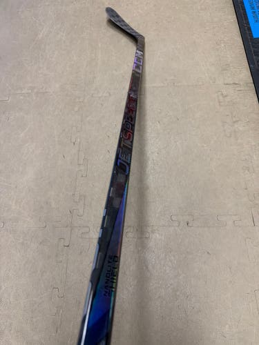 Senior CCM JetSpeed FT7 Pro Left Hand Hockey Stick P28 75 Flex (New)