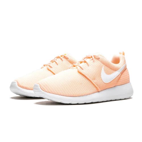 Nike Roshe One 599729-802 Sneakers Kids 5.5 Crimson Tint Running Shoes GBNC37