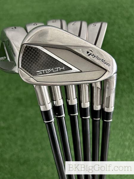 Set De Fers De Golf TaylorMade STEALTH - 5-PW, AW, SW - Graphite Regular Droitier - État Reconditionné Valeur