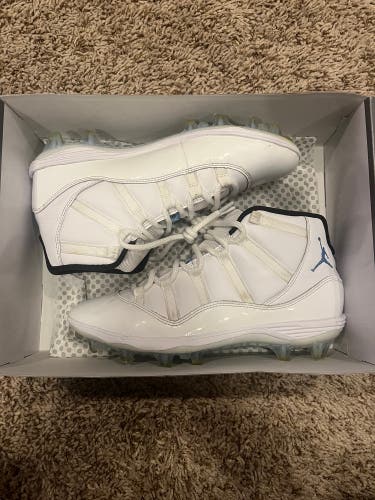Men's Size M 10.5 (W 11.5) Air Jordan High Top (Used)