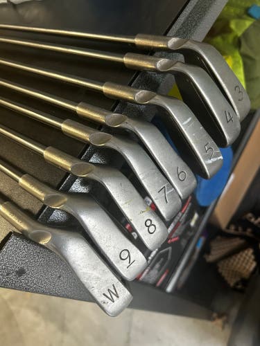 Men's 2002 Ping i3 + Right Handed Iron Set Senior Flex Graphite Shaft (Used)