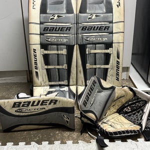32" Bauer Digi Print Vapor Hyperlite 2 Regular Goalie Full Set (Used)