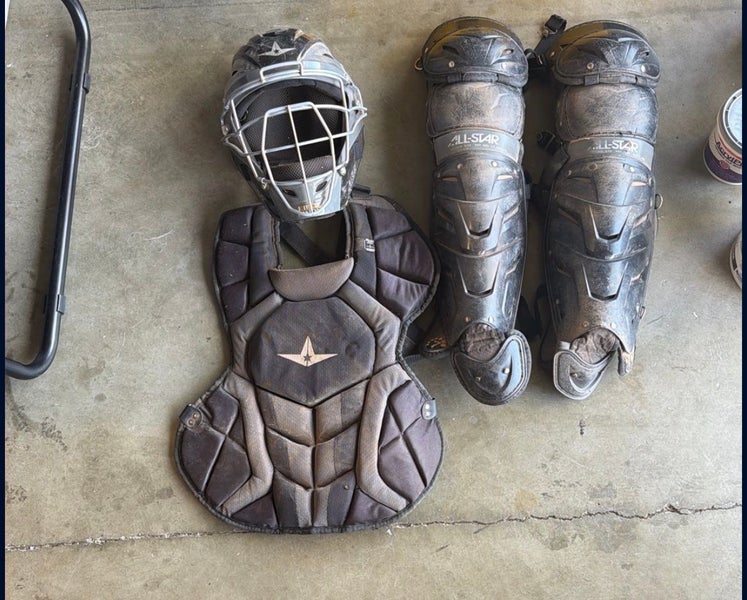 Black All Star System 7 Axis Catcher's Set (Used)