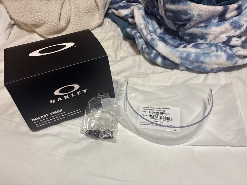Oakley straight small Visor (Used)