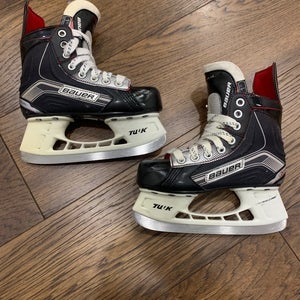 LIKE NEW Bauer Vapor X Rival Hockey Skates Regular Width Size 1 (Used)