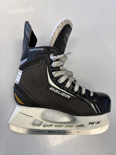 Used Bauer SUPREME ONE.4 Junior Hockey Skate Junior 03 11860-S000304429
