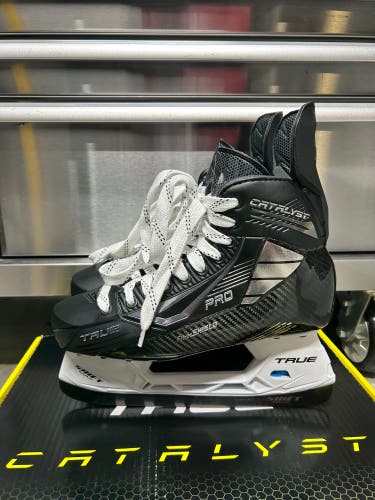 True Catalyst Pro Skate Size 8 Andrej Palat NHL Pro Stock (New)