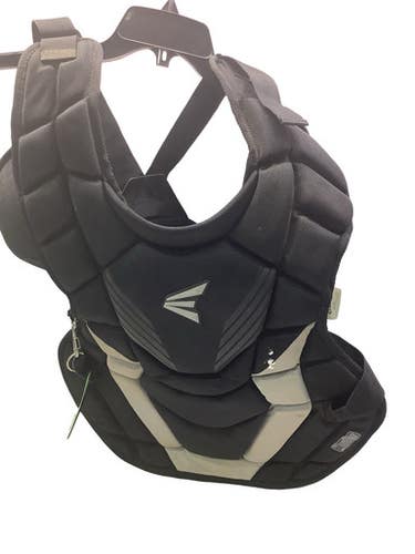 Used Easton BLACK AND SILVER Catchers Chest Protector Black Adult 11347-S000263750
