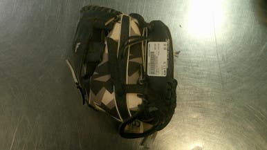 Used Franklin DIGITEK BB/SB Glove RH Throw Black 9 1/2" 11868-S000067468