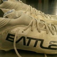 Used Battle Sports Adult FB Cleats White Senior 11.5 11868-S000067456