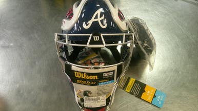 Used Wilson ATLANTA BRAVES Catchers Helmet w/Mask White L/XL 11868-S000067425