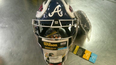 Used Wilson ATLANTA BRAVES Catchers Helmet w/Mask White L/XL 11868-S000067425