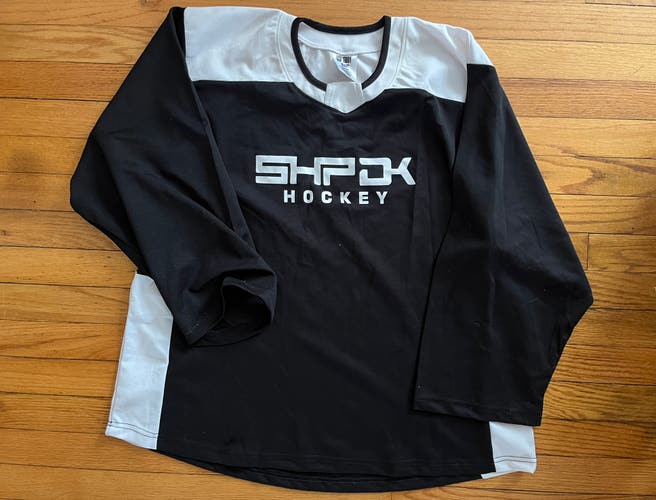 Hockey Practice Jersey - Men’s Small