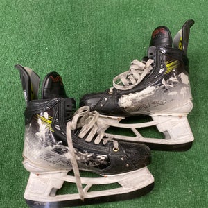 Bauer Vapor Hyperlite 2 - Intermediate