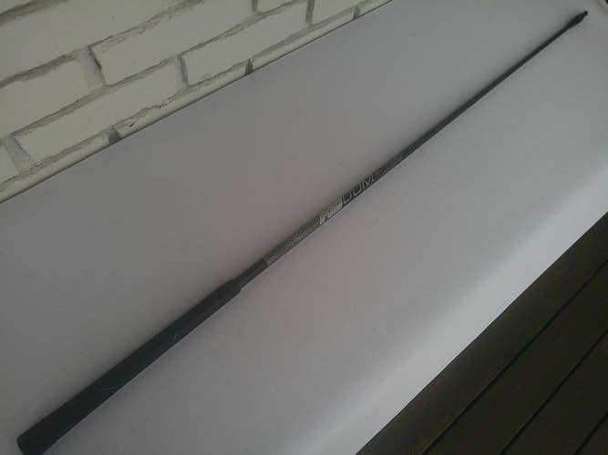 UST MAMIYA HELIUM 5F2 Senior Flex Driver Shaft - Callaway Tip - 43.5"