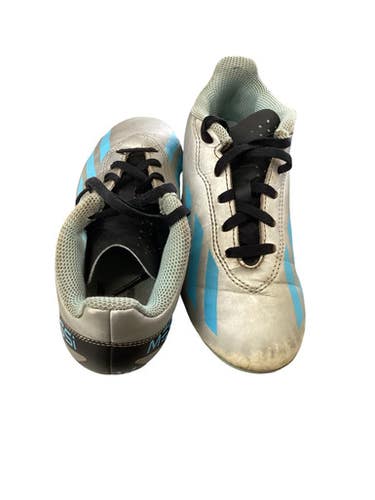 Used Adidas Soccer Cleats Grey Junior 01 11760-S000087850