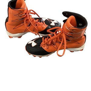 Used Under Armour Jr FB Cleats Black And Orange Junior 04 11760-S000087840