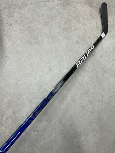 87 Flex P90TM Senior Bauer Vapor Hyperlite Left Hand Hockey Stick (New) Pro Stock