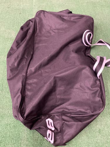 Bauer Bag (32Lx14Wx18H)