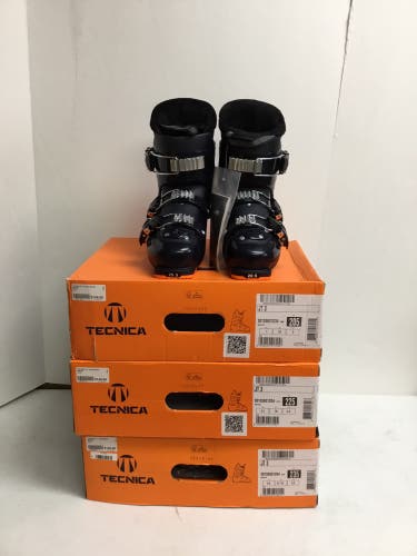New Tecnica JT3 (20.5, 22.5, 23.5) Jr Ski Boots