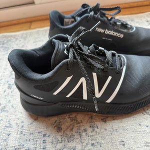 Black Unisex Size M 7.0 (W 8.0) Adult New Balance Freeze 4.0 Turf Cleats (Used)