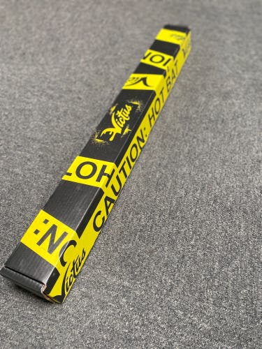 2026 Victus Nova Lit Composite USSSA Certified Bat (-5) 27 oz 32" (New)