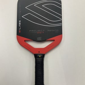 Used Demo Selkirk Project 007 Invikta 10mm Pickleball Paddle