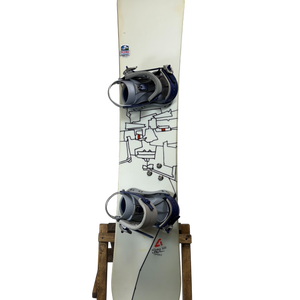 160cm Avalanche Sol Snowboard W/ Heelside Bindings