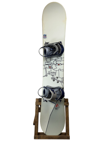 160cm Avalanche Sol Snowboard W/ Heelside Bindings