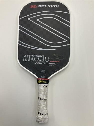 Used Demo Selkirk Invikta Pro Vanguard Midweight Pickleball Paddle