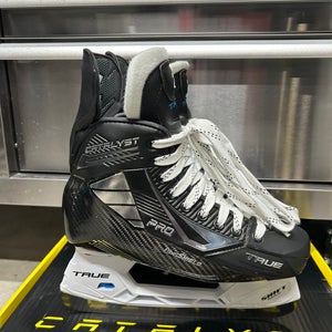 True Catalyst Pro Skate Size 7 Brayden Point NHL Pro Stock (New)