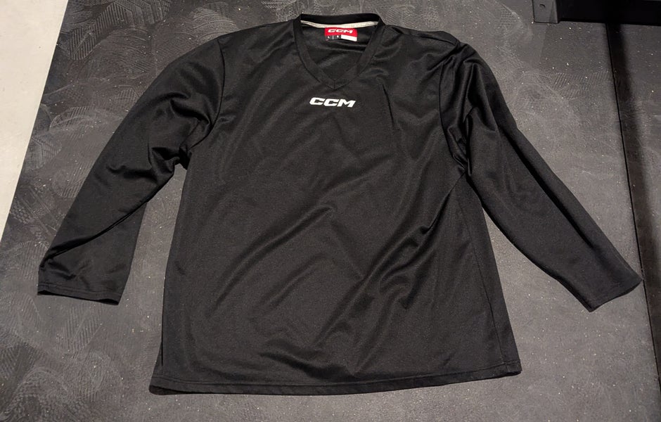 Black Large Adult Unisex CCM Jersey (Used)