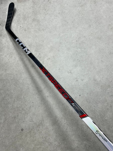 80 Flex P29 Senior CCM JetSpeed FT6 Pro Right Hand Hockey Stick Pro Stock (New)