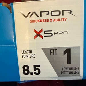 2023 Bauer Vapor X5 Pro Hockey Skates size 8.5 (New) *no blades*