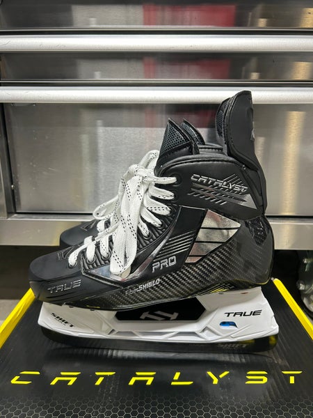 True Catalyst Pro Skate Size 9 Tanner Jeannot NHL Pro Stock (New)