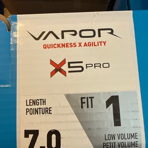 2023 Bauer Vapor X5 Pro Hockey Skates size 7 (New) *no blades*