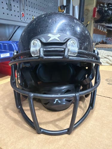 USED XENITH X2E+ YOUTH FOOTBALL HELMET - SMALL - BLACK