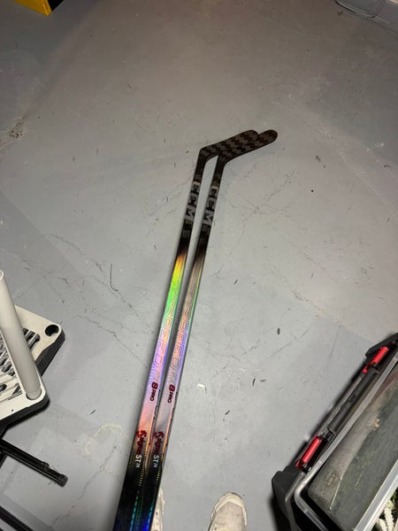 (P29) 2 PACK BRAND NEW RETAIL CCM JETSPEED FT8 PRO 75 FLEX P29 RH