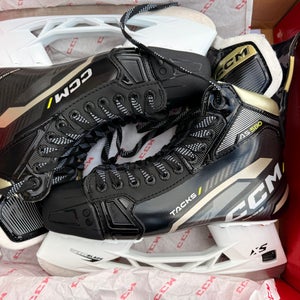 Black CCM Tacks AS580 Hockey Skates Regular Width 9 (New)
