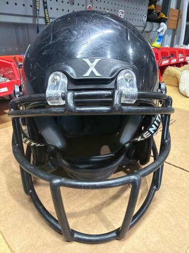 USED XENITH X2E+ YOUTH FOOTBALL HELMET - SMALL - BLACK