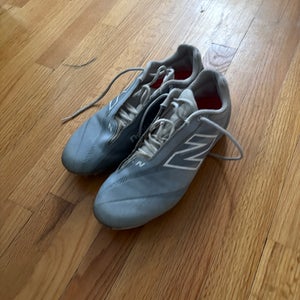 Gray Men's Size M 11.0 (W 12.0) Adult New Balance Burn X4 Low Top (Used)