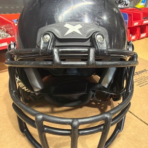 USED XENITH X2E+ YOUTH FOOTBALL HELMET - MEDIUM - BLACK