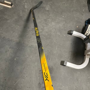 Senior Warrior Alpha DX Right Handed Hockey Stick Toe Pattern 95 Flex Pro Stock (Used)