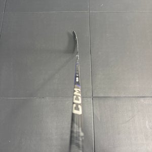 Senior CCM Ribcor Trigger 9 Pro Right Handed Hockey Stick P90TM 85 Flex Pro Stock (New)