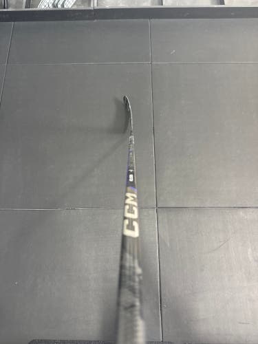 Senior CCM Ribcor Trigger 9 Pro Right Handed Hockey Stick P90TM 85 Flex Pro Stock (New)