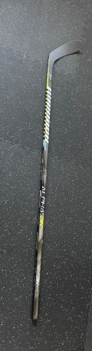 Senior Warrior Alpha DX Right Handed Hockey Stick W28 100 Flex (New)