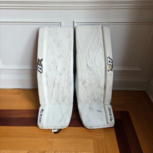 32"+1 Brian's Iconik X Goalie Leg Pads (Used) White