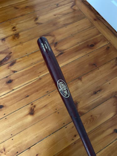 2022 Louisville Slugger Bat 28" (Used)