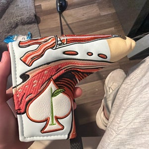 pins and axes blade headcover new